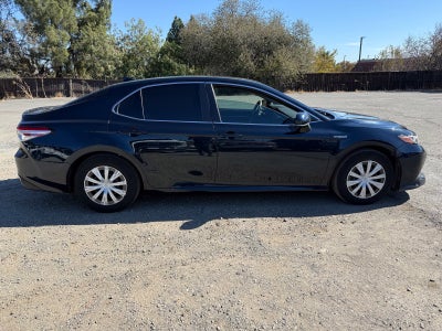 2019 Toyota Camry Hybrid LE