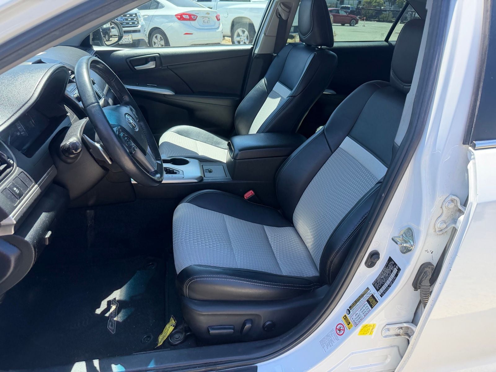 2014 Toyota Camry SE