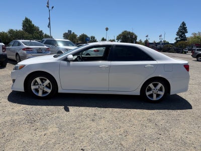 2014 Toyota Camry SE