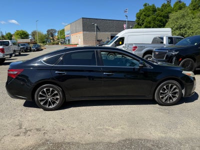 2018 Toyota Avalon XLE