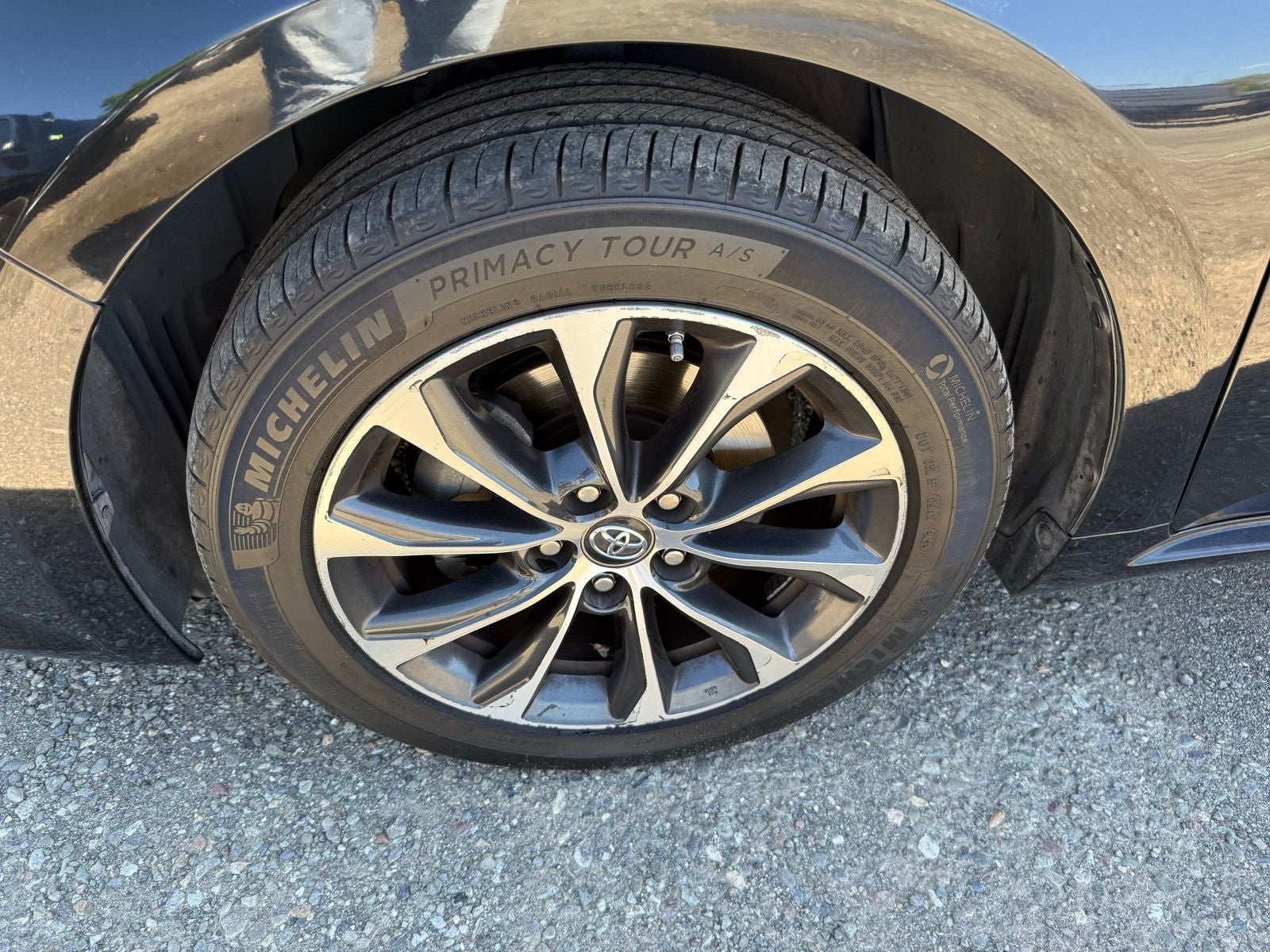 2018 Toyota Avalon XLE