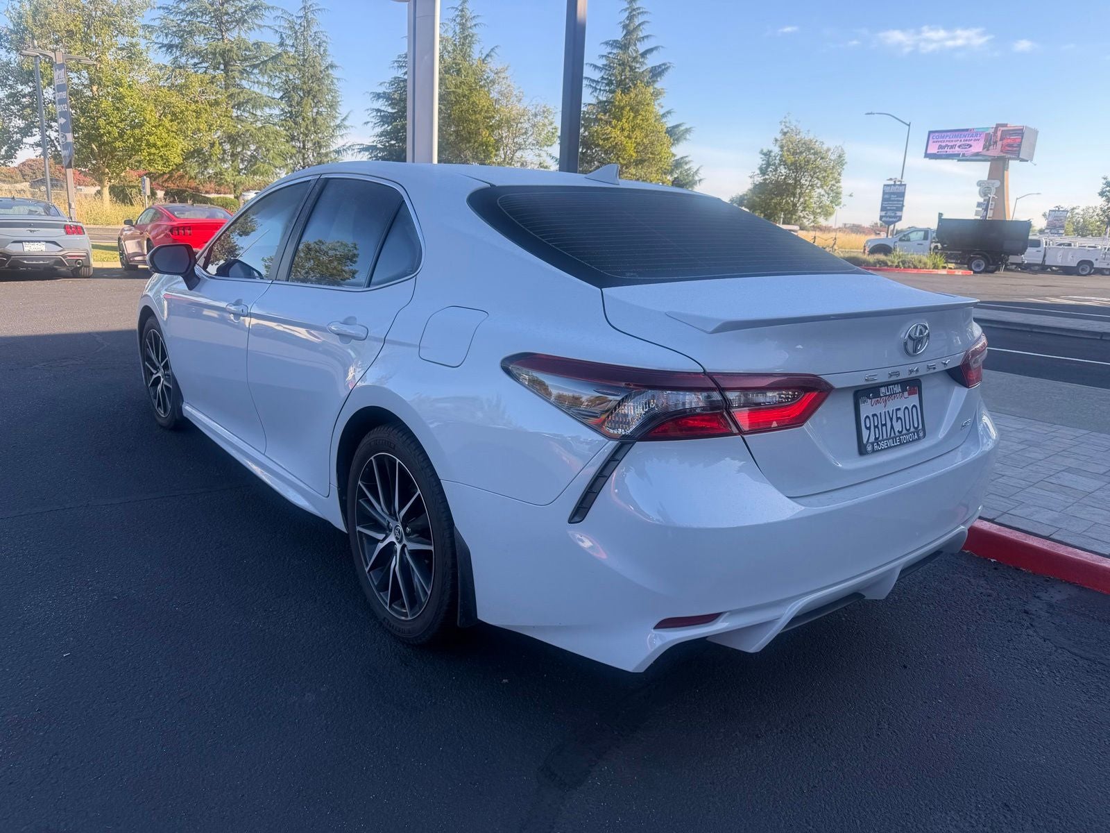 2022 Toyota Camry SE