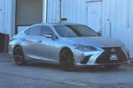 2024 Lexus ES 300h F SPORT Handling