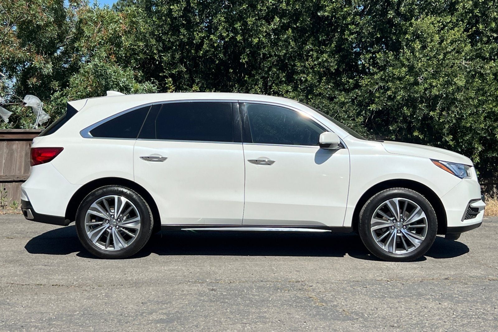 2017 Acura MDX 3.5L w/Technology Package