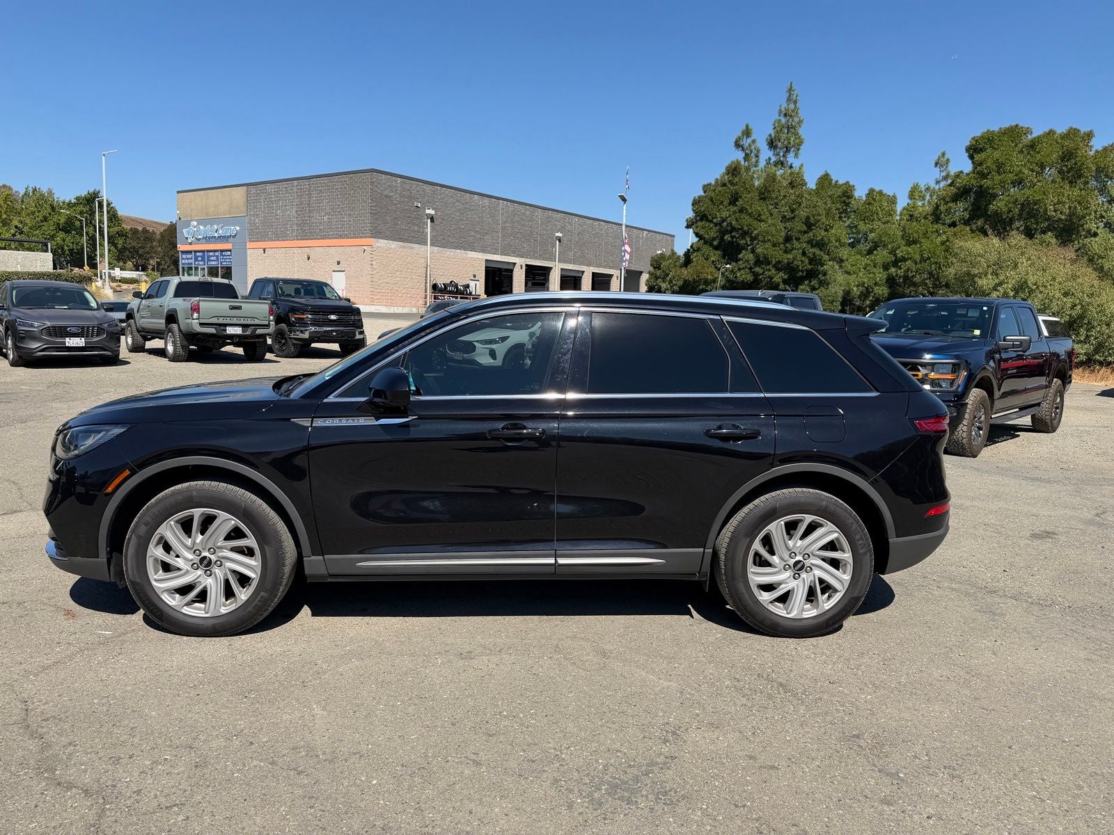 2022 Lincoln Corsair Standard
