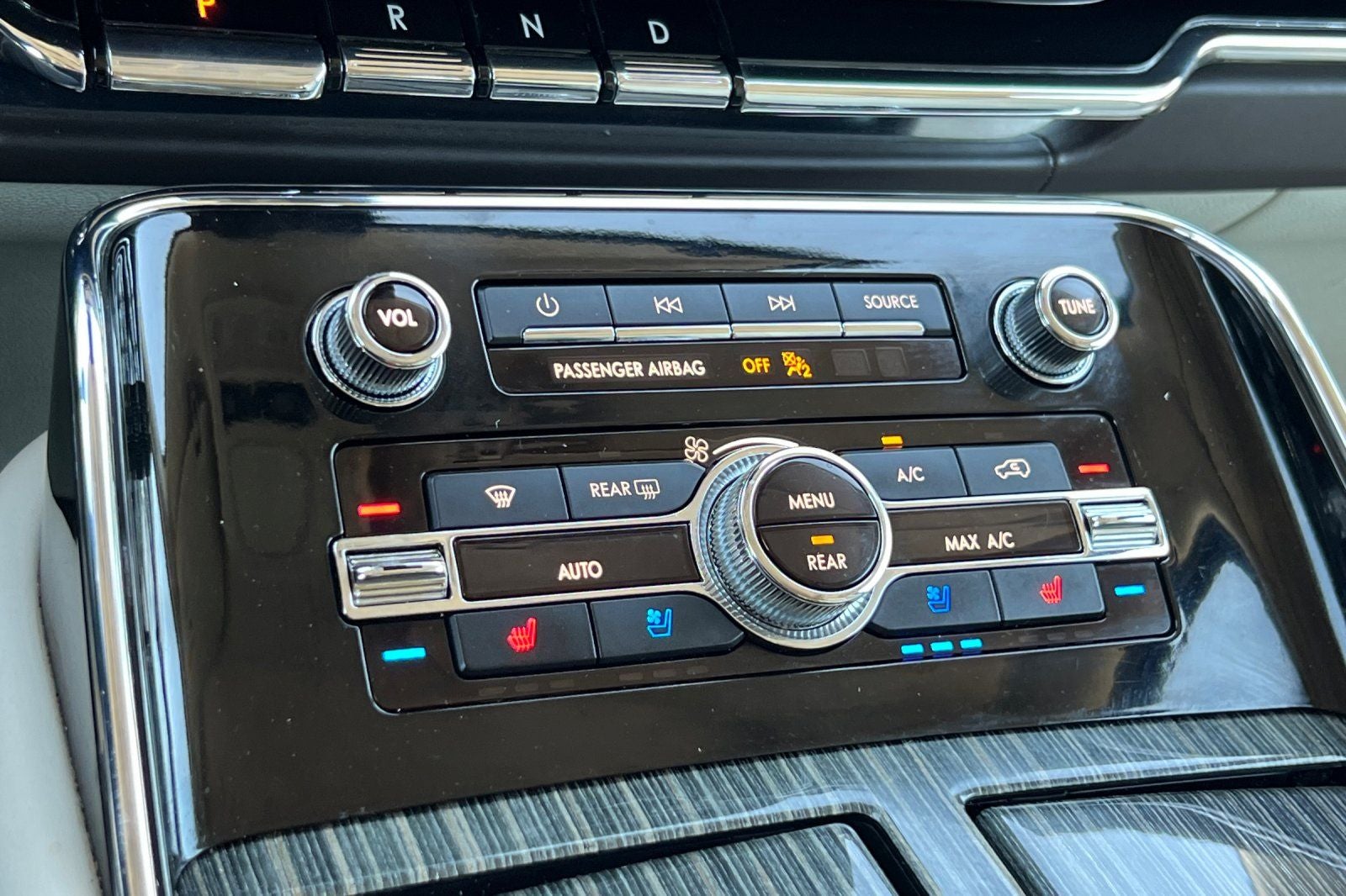 2021 Lincoln Navigator L Black Label