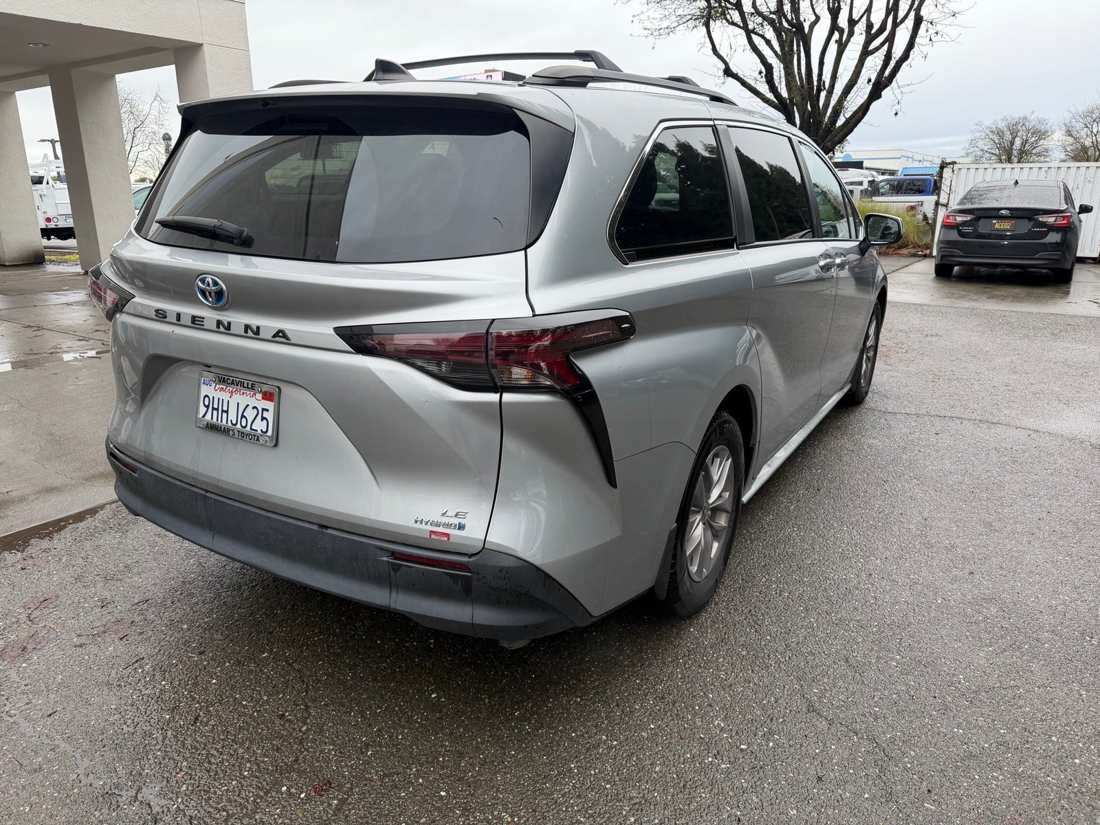 2023 Toyota Sienna LE 8 Passenger