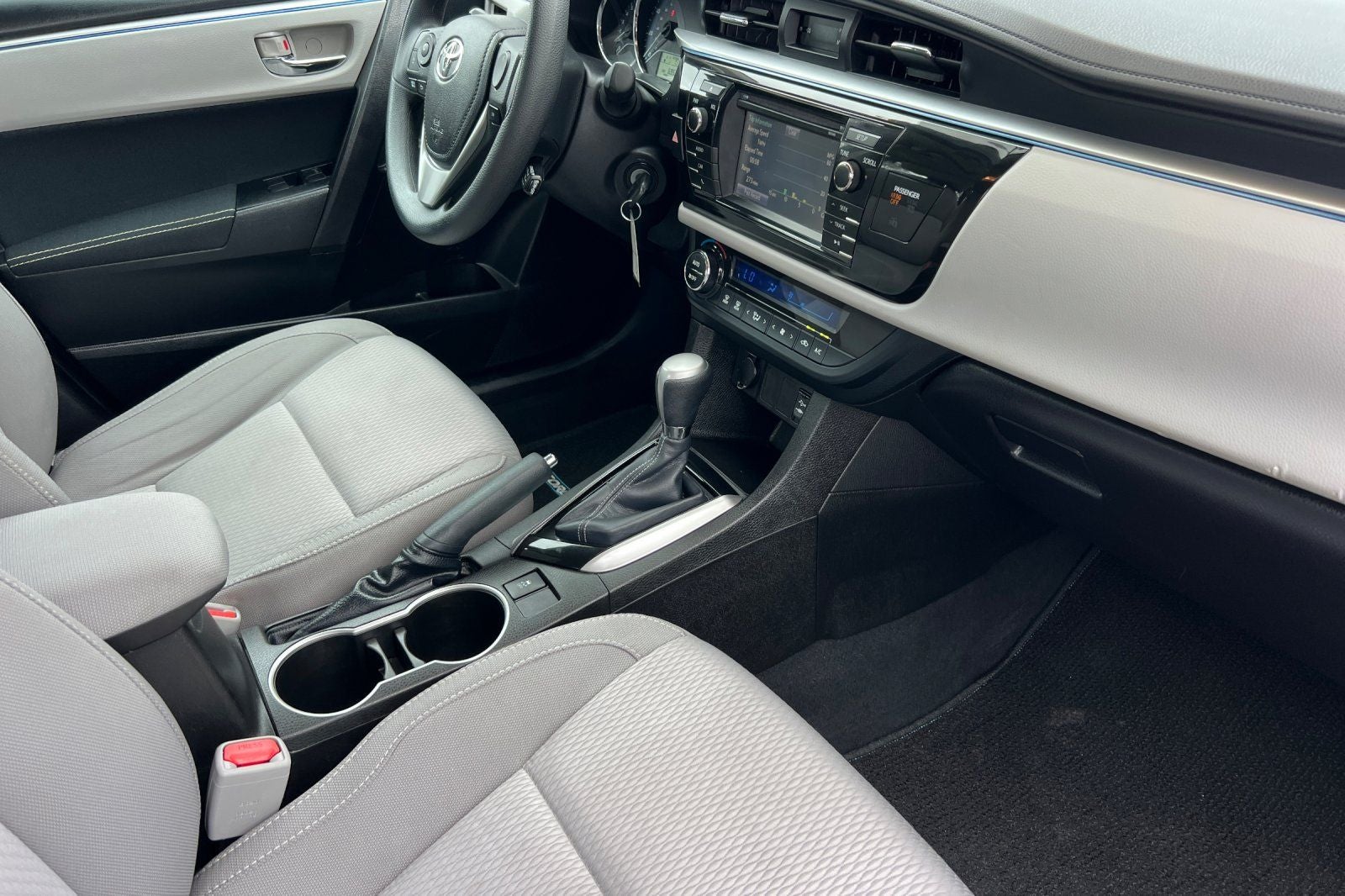 2015 Toyota Corolla LE Plus