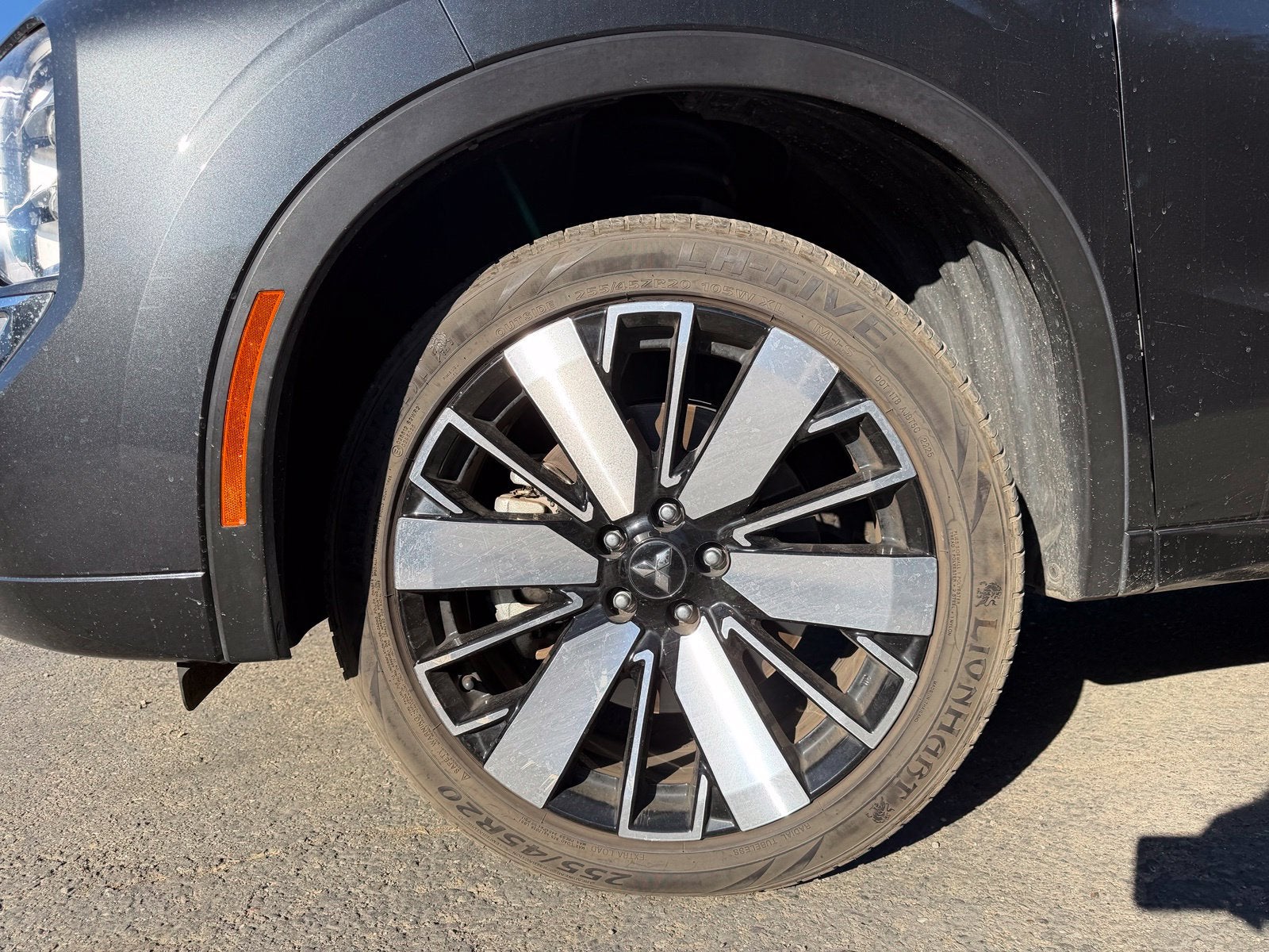 2025 Mitsubishi Outlander SEL