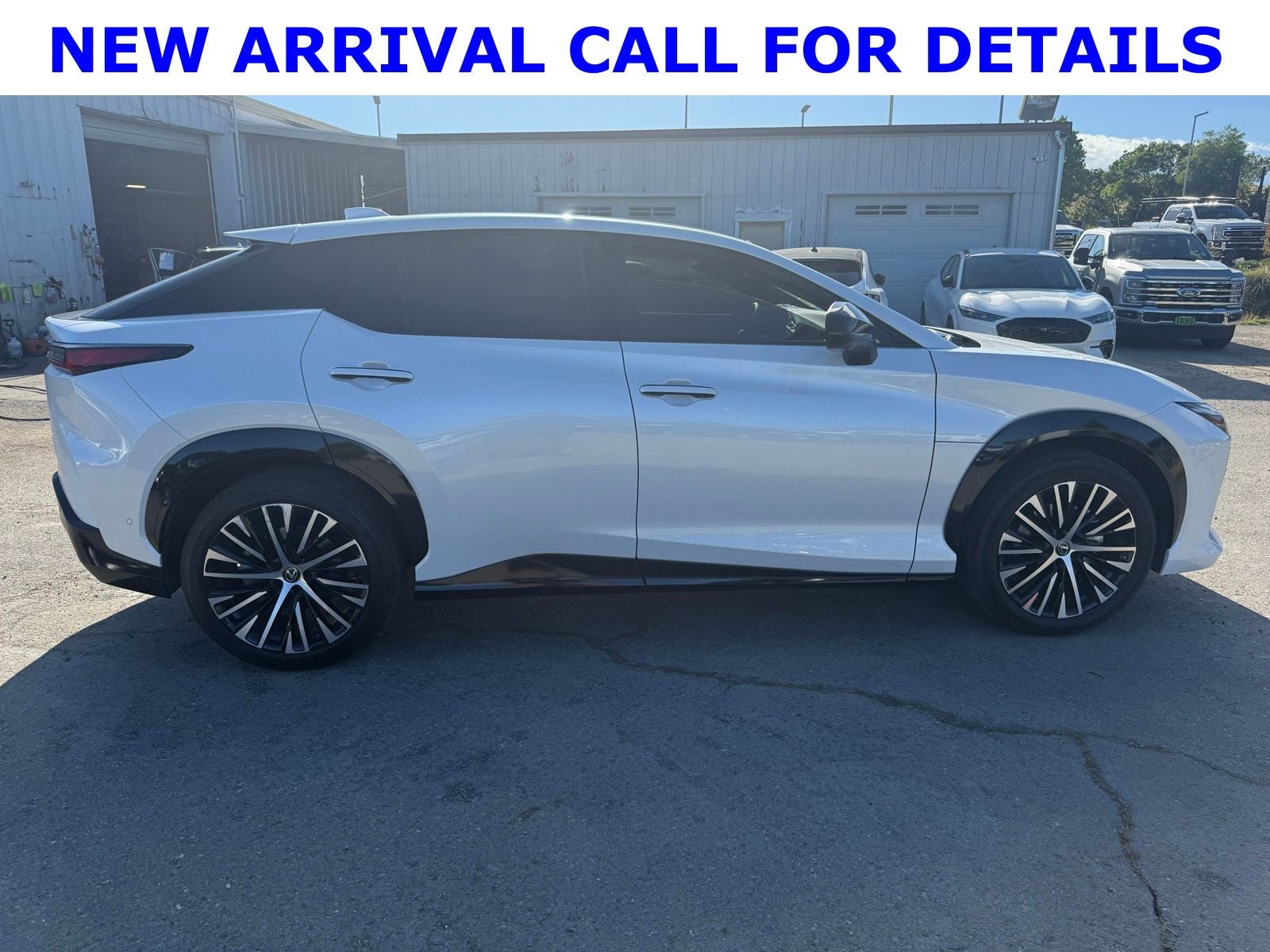 2024 Lexus RZ 300e Premium