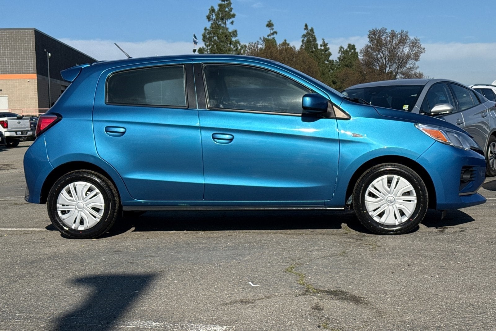 2022 Mitsubishi Mirage ES