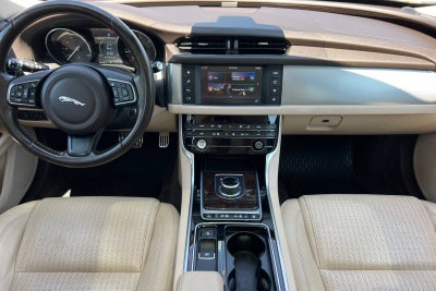 2017 Jaguar XF 20d Prestige