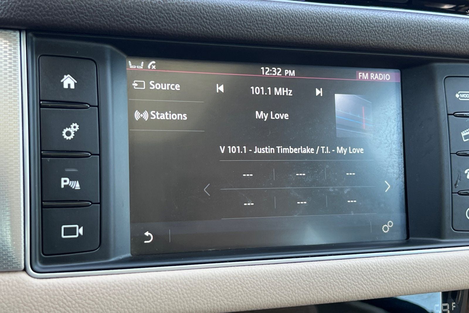 2017 Jaguar XF 20d Prestige
