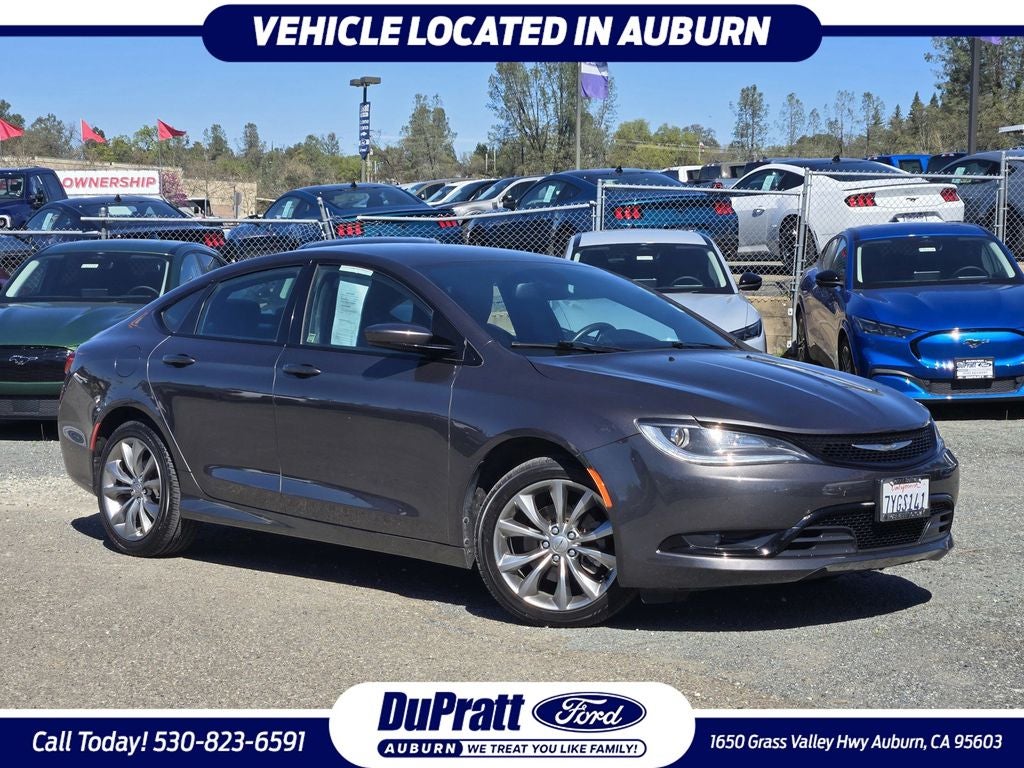 2016 Chrysler 200 S
