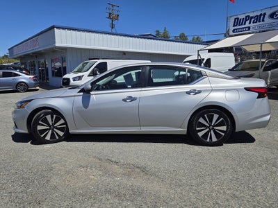 2022 Nissan Altima 2.5 SV