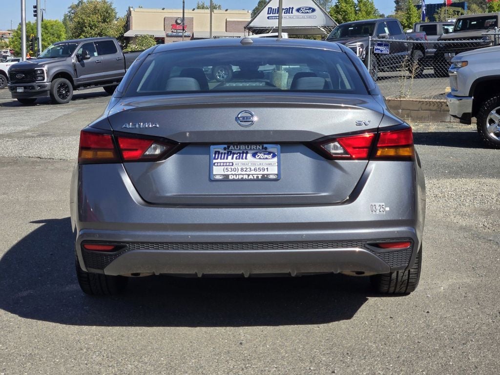 2022 Nissan Altima 2.5 SV