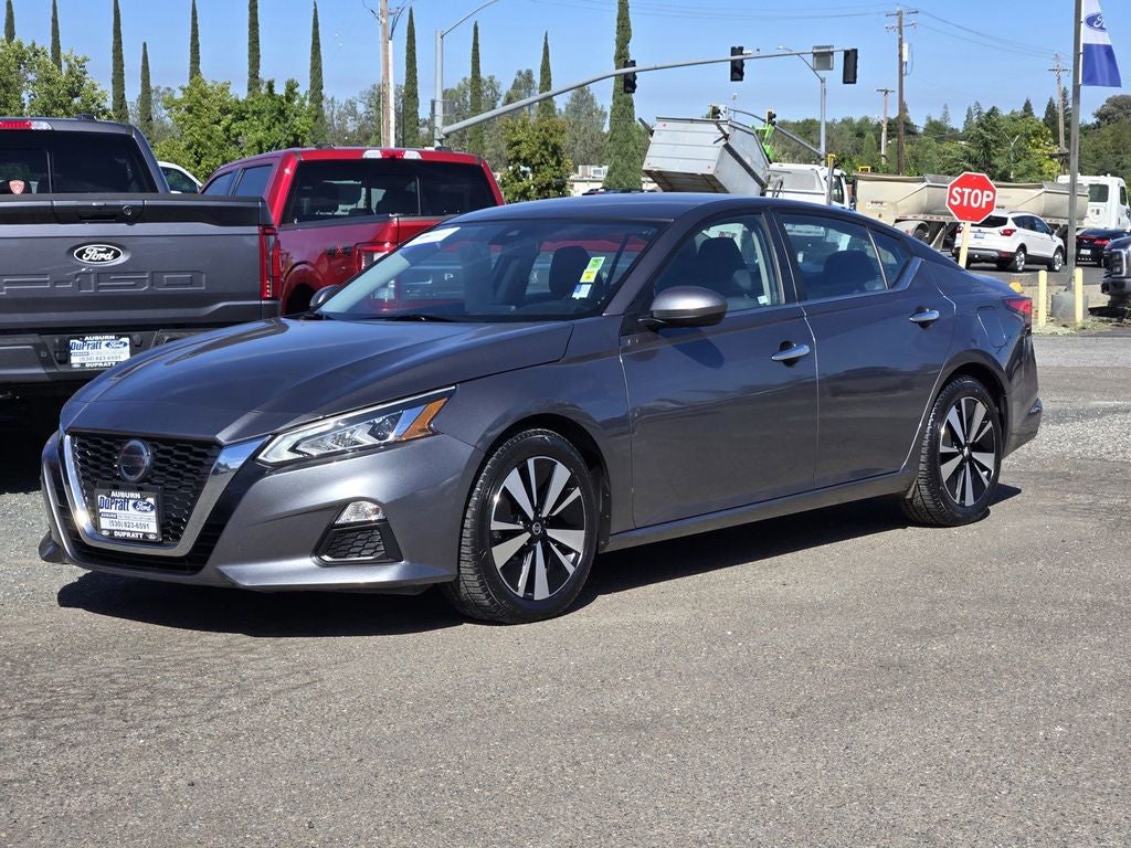 2022 Nissan Altima 2.5 SV